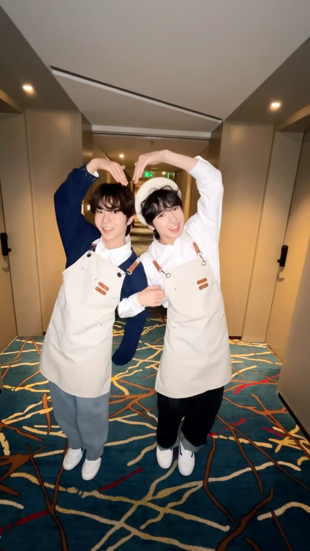 找到啦! 我的好盆友! ?? #RYO #SAKUYA #료 #사쿠야 #リョウ #サクヤ #NCTWISH